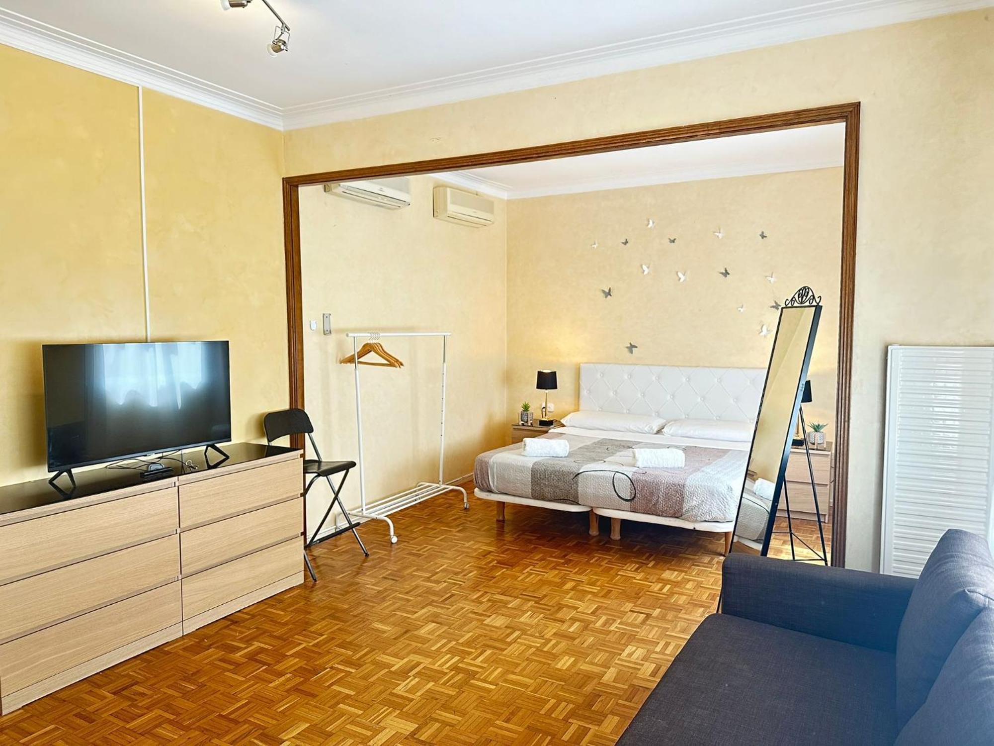 Rooms Villaroel Barcelona Luaran gambar